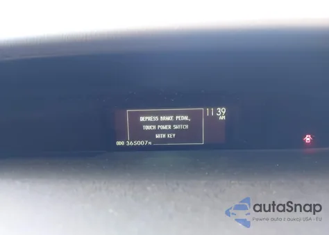 2014 Toyota Prius z USA, uszkodzony, nr VIN JTDKN3DU3E1810250